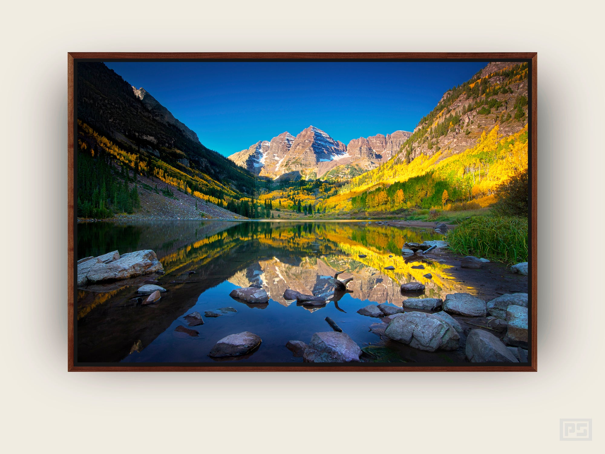 Framed Canvas Print "The Maroon Bells"